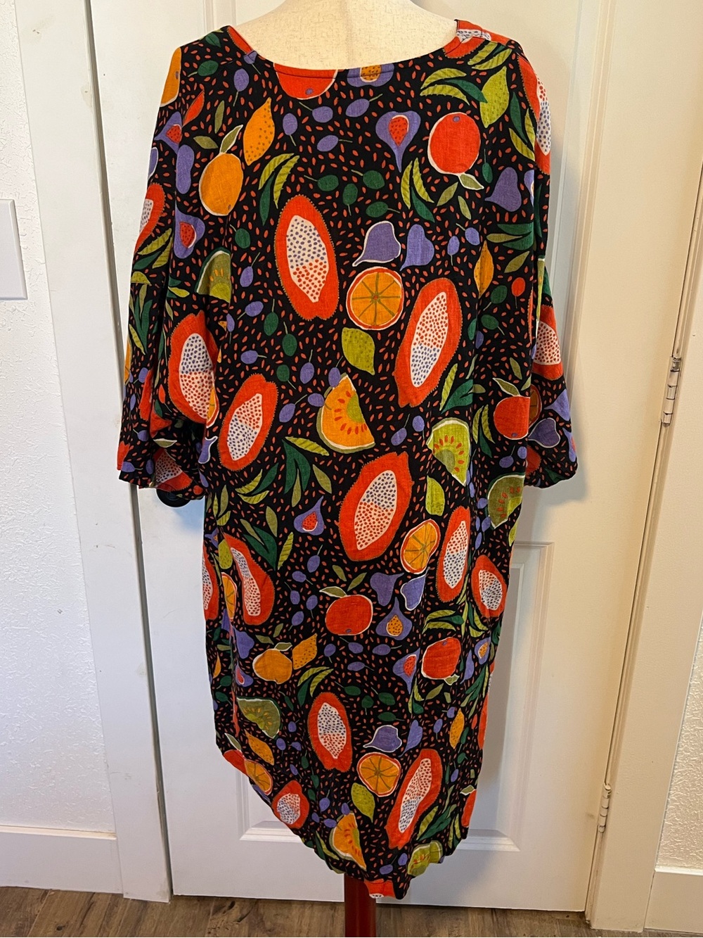 Gudrun Sjöden Abstract Fruit Print 100% Linen Pocket Dress - Picture 5 of 8